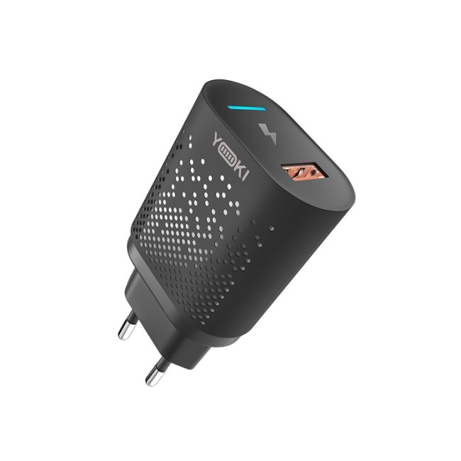 Мережевий Зарядний Пристрій YOKI Led Series YK-QC 3.0 18W Чорний